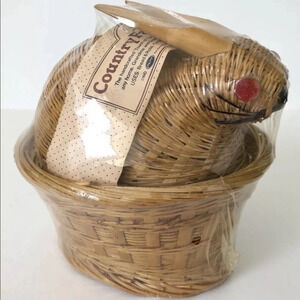 Vintage 1982 Paul Marshall Figural Rabbit Basket